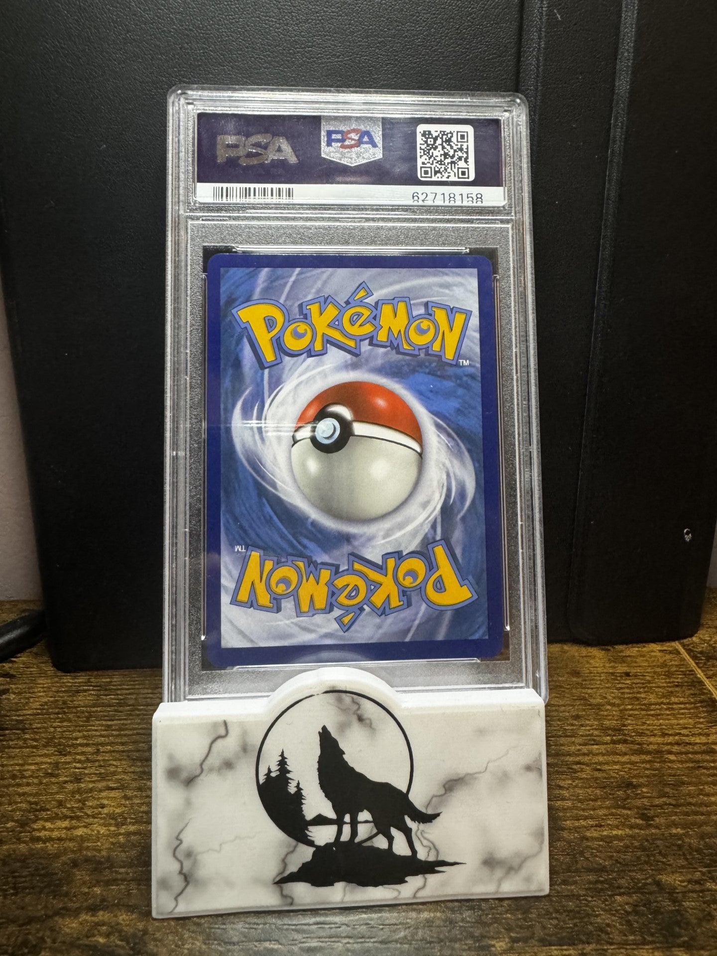 PSA Graded 9 MINT Pokémon card 069/073 Drednaw V