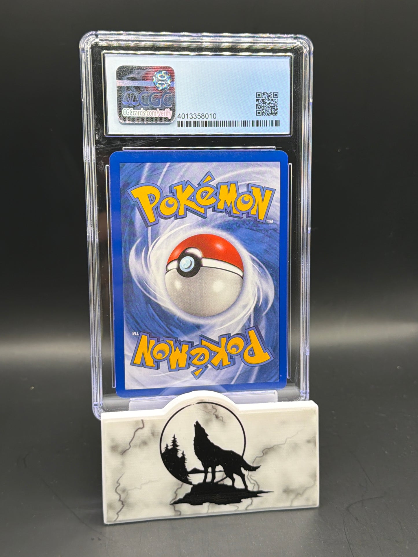 2004 Pokémon Ex hidden legends Meditite Reverse holo Graded 8.5