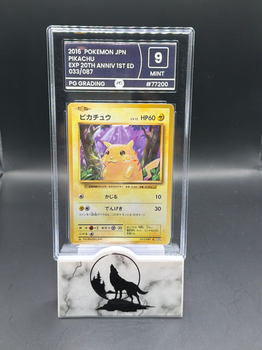 2016 Pokémon 20th Anniversairy 1st ed Pikachu JPN graded 9